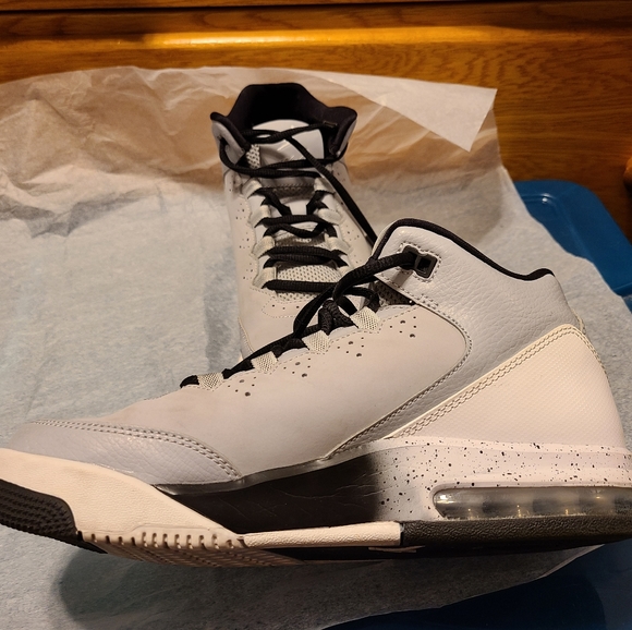 Jordan Shoes Youth Size 6 Jordan Flight Poshmark